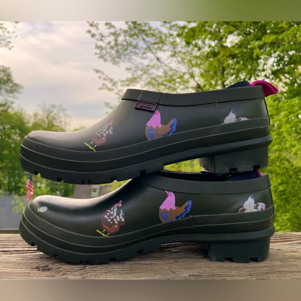 Joules Slip On Welly Clogs Pop On Khaki Chicken Print